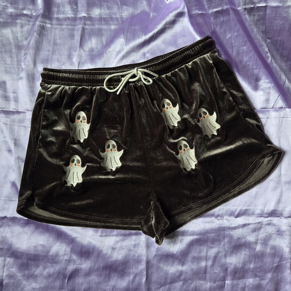 Hot Topic Pants - Thorn & Fable Velveteen Ghost Lounge Shorts